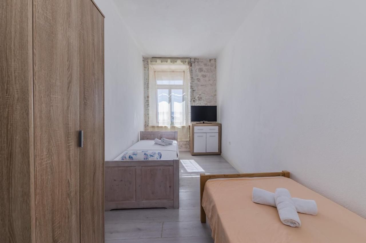 Seafront Apartments Karlo Kaštela المظهر الخارجي الصورة