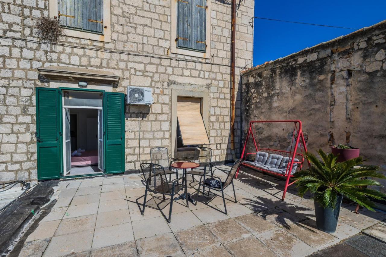 Seafront Apartments Karlo Kaštela المظهر الخارجي الصورة