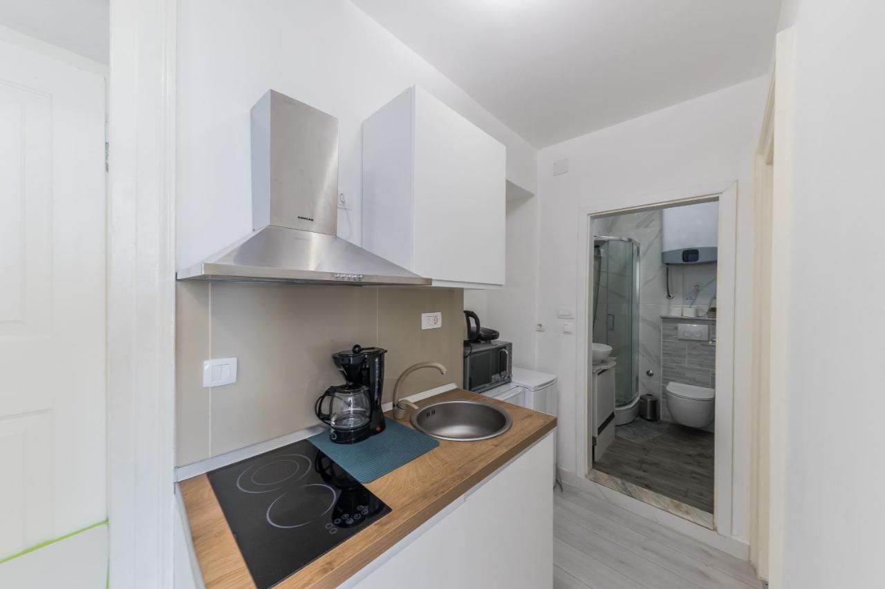 Seafront Apartments Karlo Kaštela المظهر الخارجي الصورة