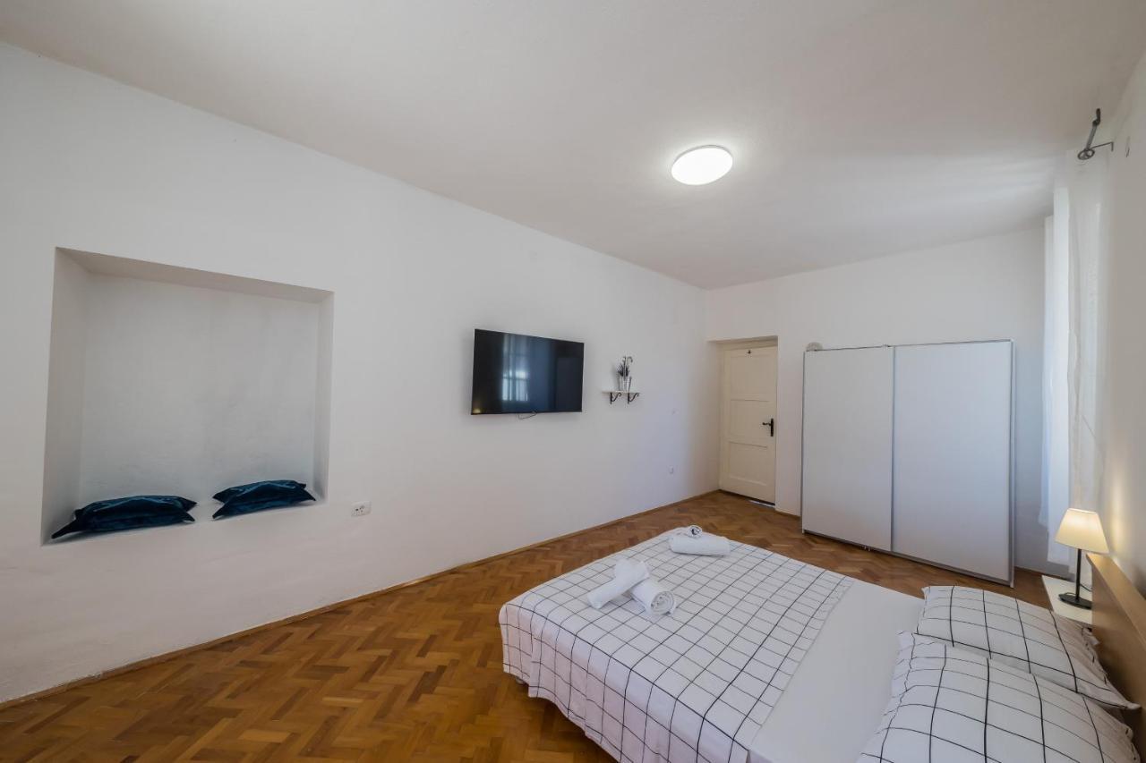 Seafront Apartments Karlo Kaštela المظهر الخارجي الصورة
