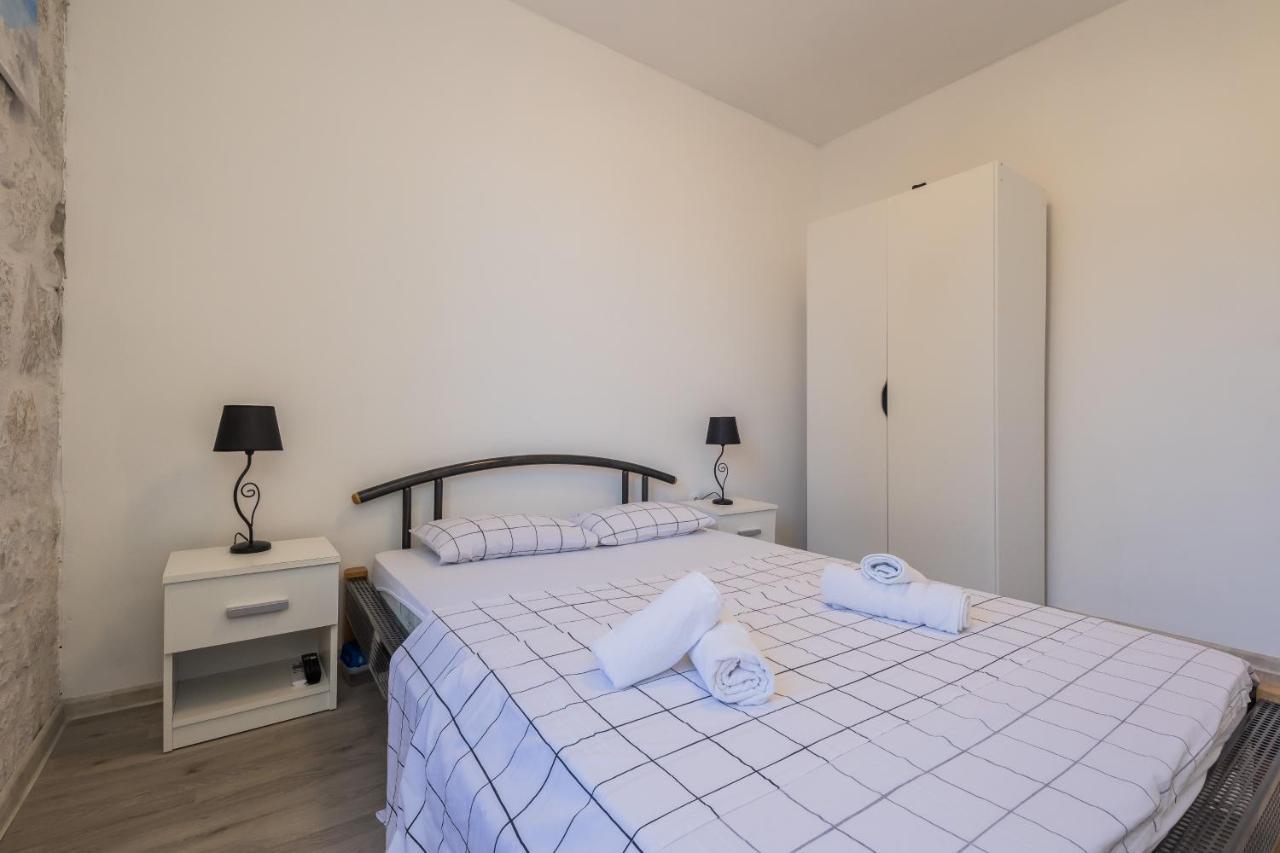 Seafront Apartments Karlo Kaštela المظهر الخارجي الصورة